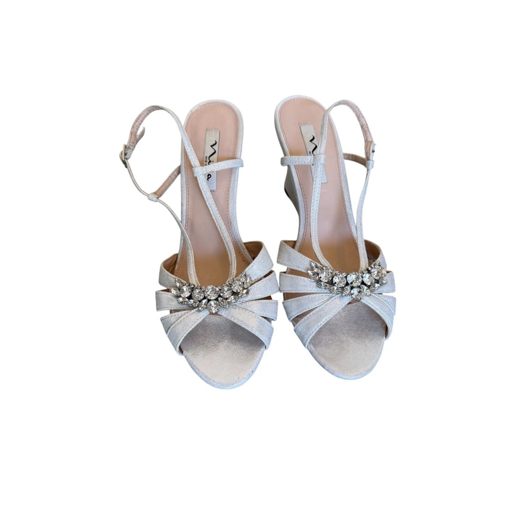 Nina Viani Wedge Sandals‎ Womens 9.5M Rhinestone Embellished T-Strap Silver EUC